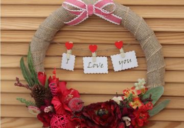 Панно для двери с цветами и фруктами