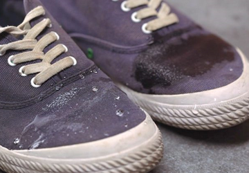 Защита обуви от промокания своими руками.