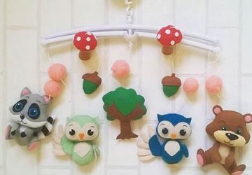 Мобиль из фетра