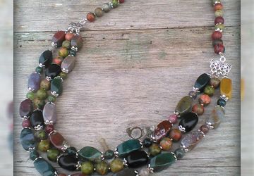 Колье "Любимая яшма"(трехрядное)