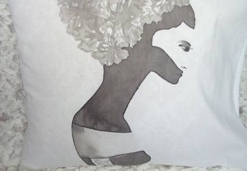 Декоративная подушка