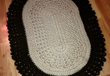 Ковёр из пряжи