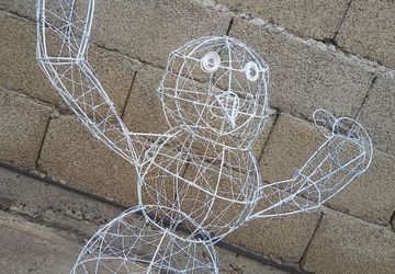 Скульптура из проволоки