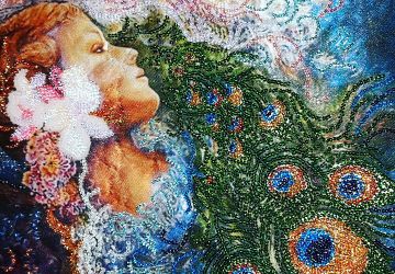 УКРАШЕНИЯ ИЗ ЖИВЫХ ЦВЕТОВ. КАРТИНЫ ИЗ БИСЕРА