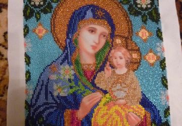 Иконы бисером в багете