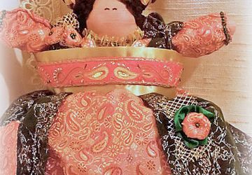 Интерьерная кукла-пакетница