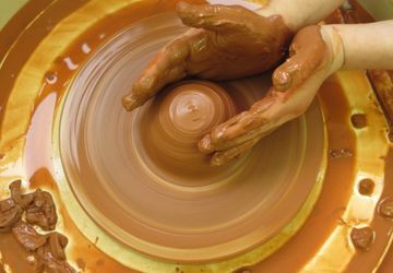 Мастер-класс по работе на гончарном круге