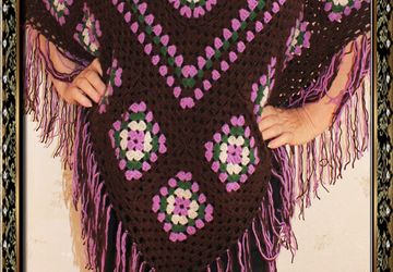 Пончо вязаное крючком.