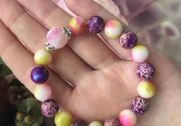 Браслет из камня