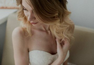 Свадебное украшение в прическу