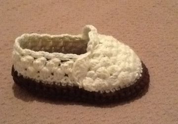 Первая обувь