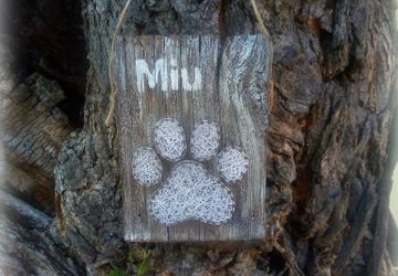 Работа выполнена в стиле стринг-арт