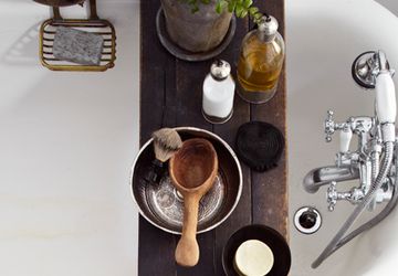 Полка на ванну своими руками.