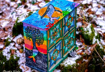 Мини-комод "Китовьи сны" (дерево, роспись)