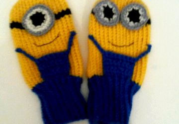 Варежки миньоны