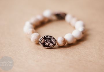 Браслет из натуральных камней  "Дева"