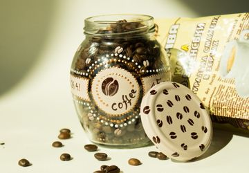 Расписная баночка для кофе