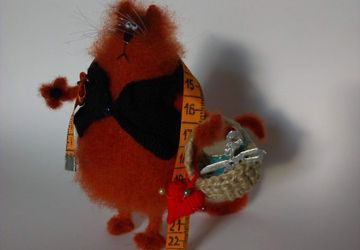 Кот рукодельник