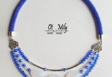 Колье из бисера и бусин Синеглазка