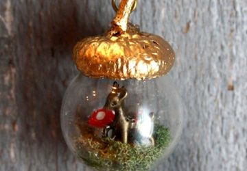 Изумительной красоты подвеска-желудь