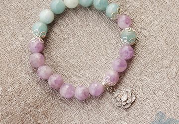 Браслет из натуральных камней