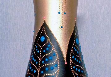 Декоративная ваза "Медовый сад"