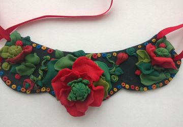 Колье из полимеруой глины
