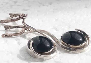 Серьги из серебра с Черным Агатом