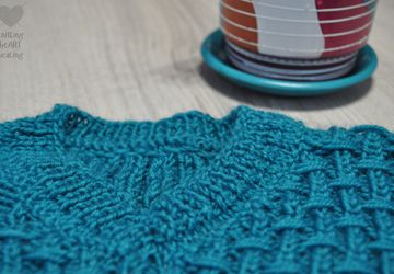 Джемпер цвета морской волны