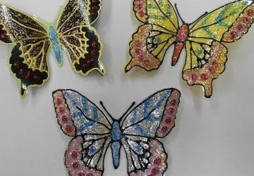 Бабочки для декора из пластиковой бутылки.