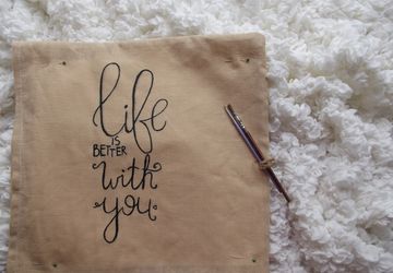 Декоративная подушка