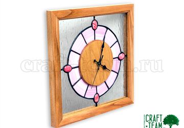 Часы с витражом Тиффани