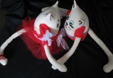 Коты обнимашки.