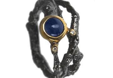 Серебряное кольцо с иолитом