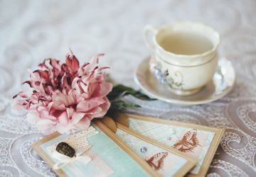 Брошь Пион Бордо