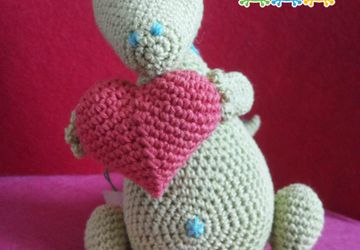 Влюблённый крокодилодракон