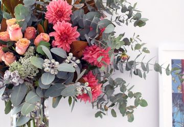 Осенний букет в холодных тонах: урок для начинающих