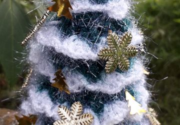 Вязаная  ёлочка