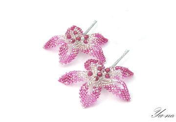 Заколка-невидимка из бисера "Розово-серебристые цветы"