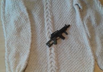 Мужской свитер