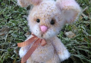 Милый зайчонок