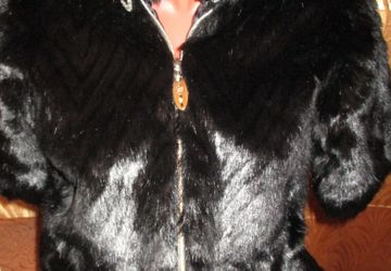 шуба черная искусственная 44-46