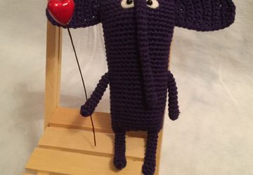 Фиолетовый слоник