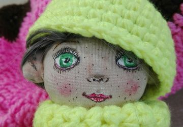 Кукла игровая