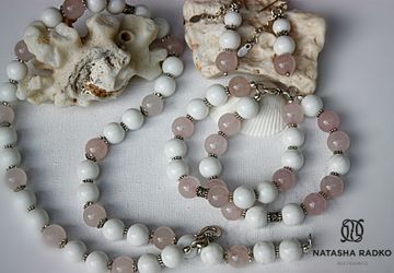 Набор украшений из натуральных камней