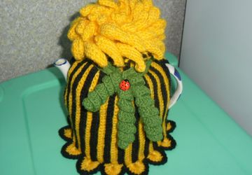 Грелка на чайник "Жёлтая хризантема"