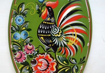 Декоративная досочка "Черный петух"-городецкая роспись