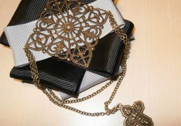 Брошь-орден