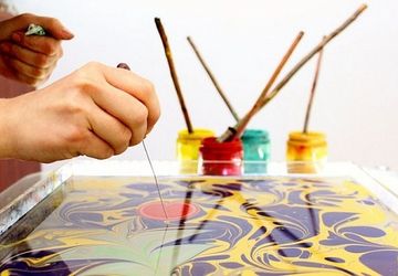 Живые картины на воде — живопись эбру