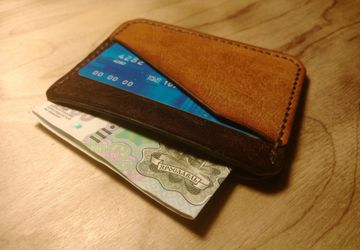 Картхолдер.